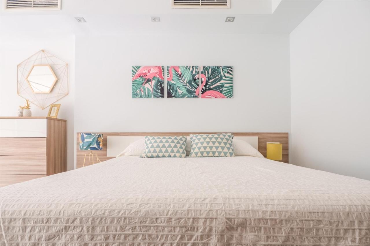 El Ventero Apartment - Elegante Apt Para 5 Con Terraza, Wi-Fi Y Aparcamiento En La Calle Camarma de Esteruelas Ngoại thất bức ảnh